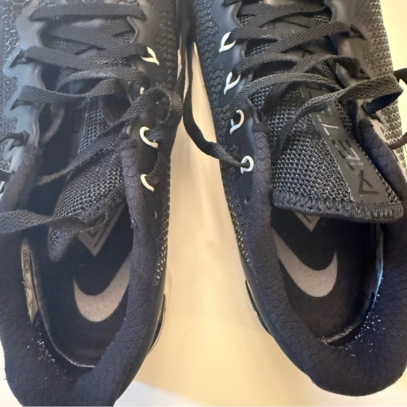 Nike Womens Metcon 5 Black White Cross Training Gym Sneakers Shoes Size 8.5 - Picture 3 of 9